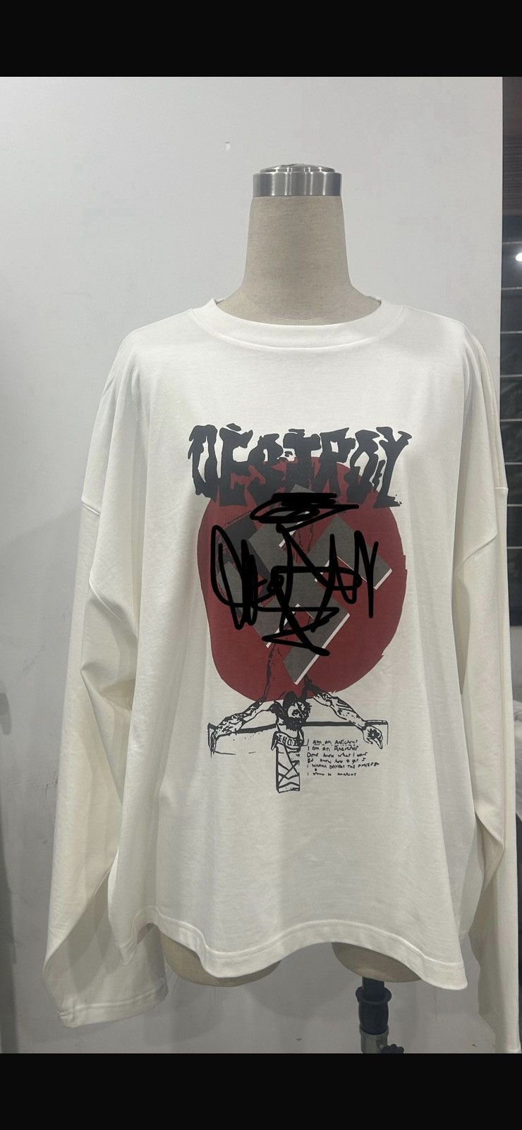 Vivienne Westwood “Destroy” vivienne westwood redux by luciii Size US M / EU 48-50 / 2 - 3 Thumbnail