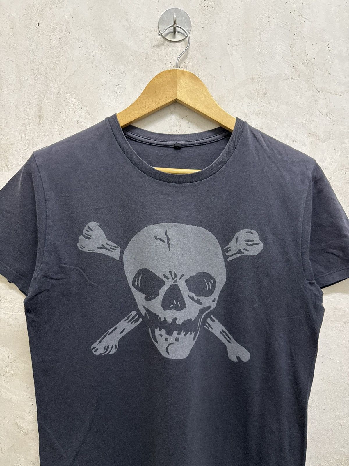 20471120 Faded Gothic Grunge Skull Inspired 20471120 Skull Tee Size US S / EU 44-46 / 1 - 2 Thumbnail