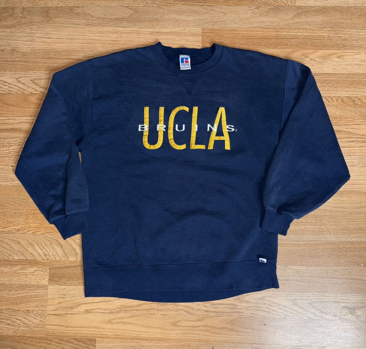 Russell Athletic VTG Russell Athletic 90s UCLA Bruins Pullover Sweatshirt L Size US L / EU 52-54 / 3 - 1 Thumbnail