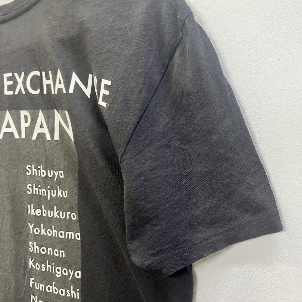 Armani Exchange ARMANI EXCHANGE 5th Anniversary JAPAN Commemorative Tshirt Size US S / EU 44-46 / 1 - 11 Thumbnail