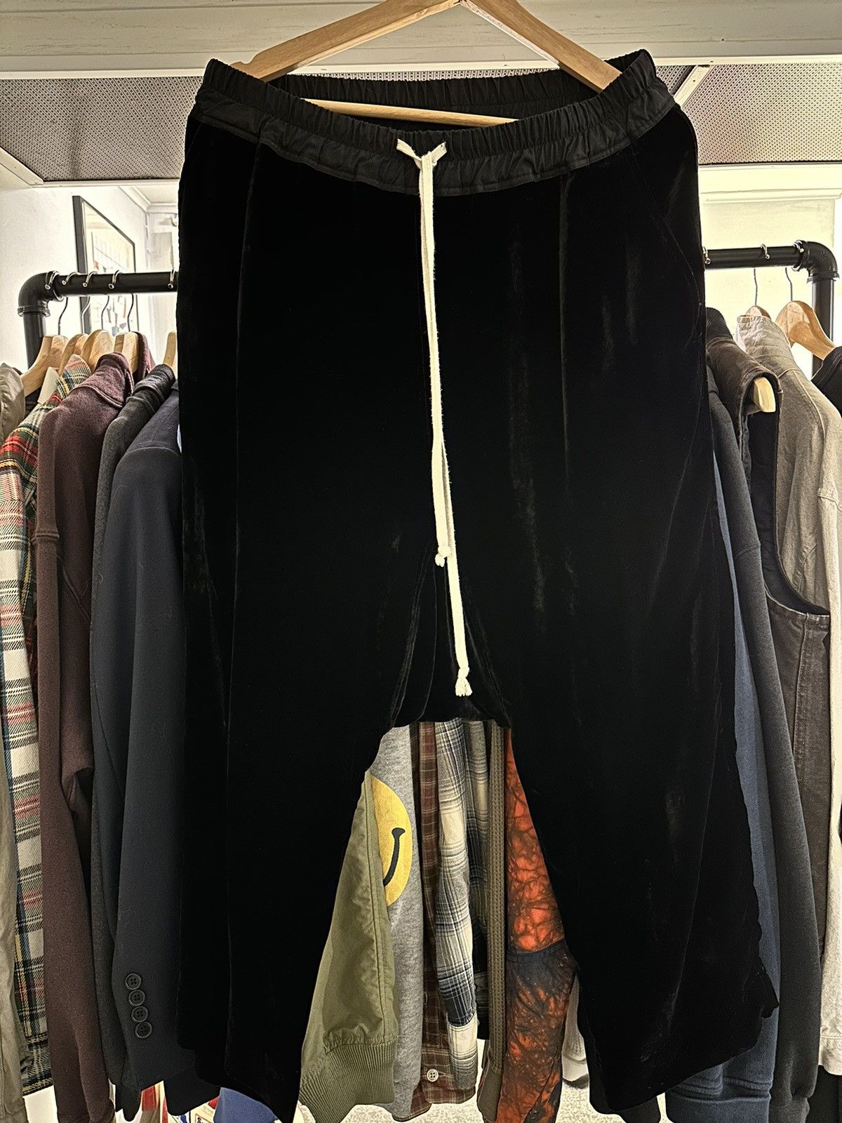image of Rick Owens Sphinx 2015 Velvet Cropped Pants in Black, Men's (Size 30)