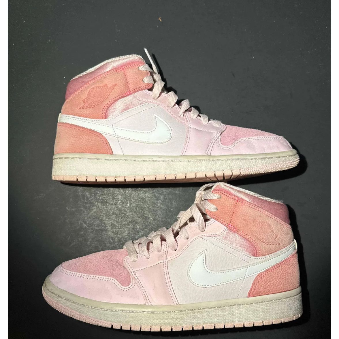 image of Womens Air Jordan 1 Mid 'digital Pink' Shoes (Size 10)