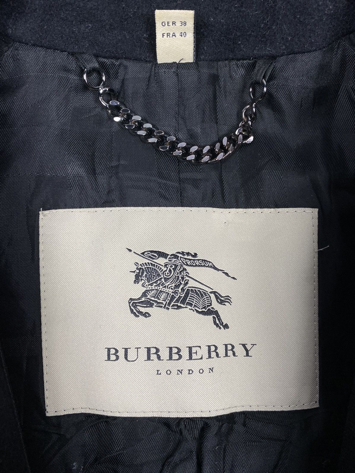 Burberry Vintage Burberry London Cashmere Coat Size M / US 6-8 / IT 42-44 - 13 Thumbnail