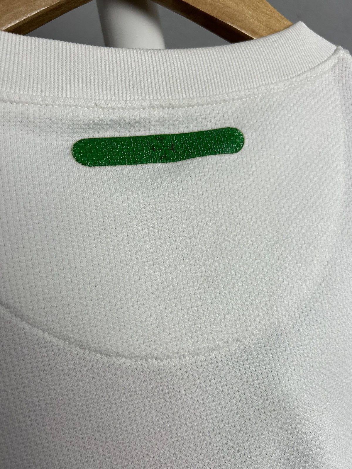 Nike PORTUGAL 2010 2011 AWAY NIKE FOOTBALL SHIRT SOCCER JERSEY Size US S / EU 44-46 / 1 - 11 Thumbnail