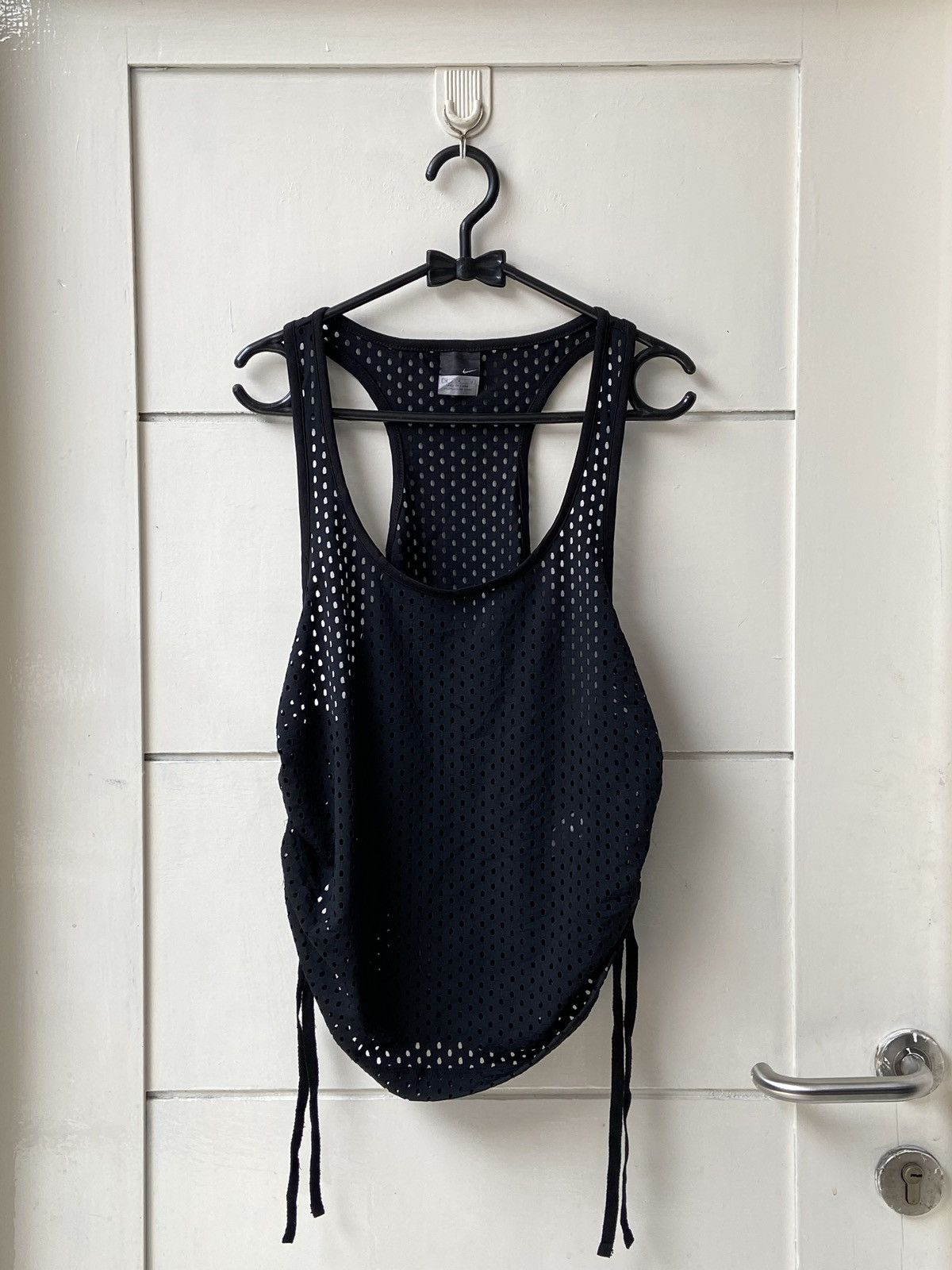 Nike NIKE Black Mesh Tank Tops Size US XXS / EU 40 - 1 Thumbnail