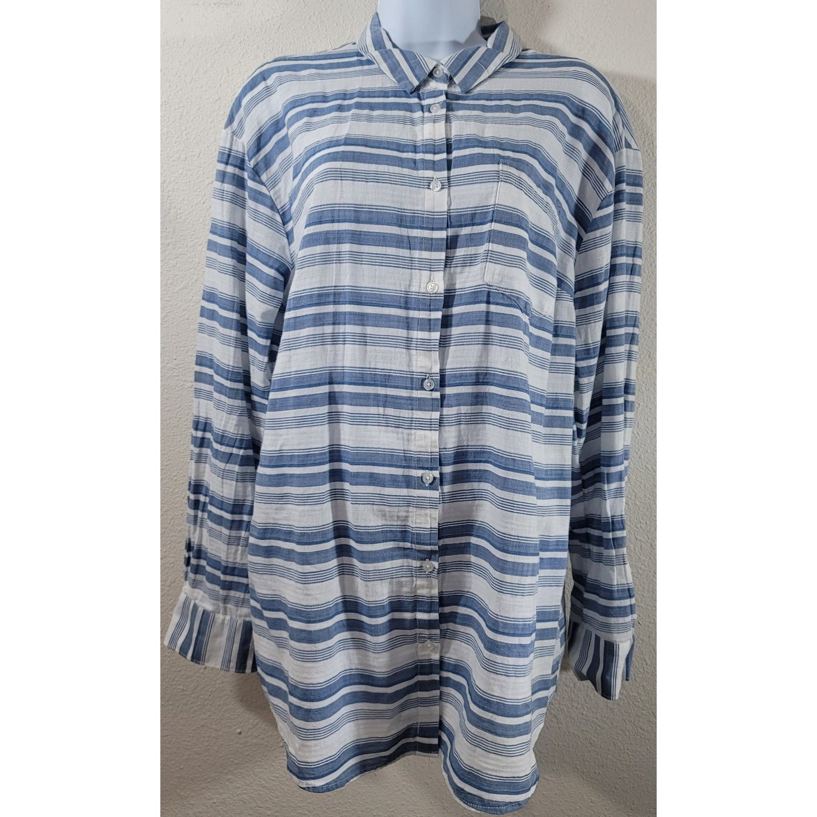 Other A New Day Blue White Striped Button Up Collard Top XXL Size XXL / US 16-18 / IT 52-54 - 1 Thumbnail