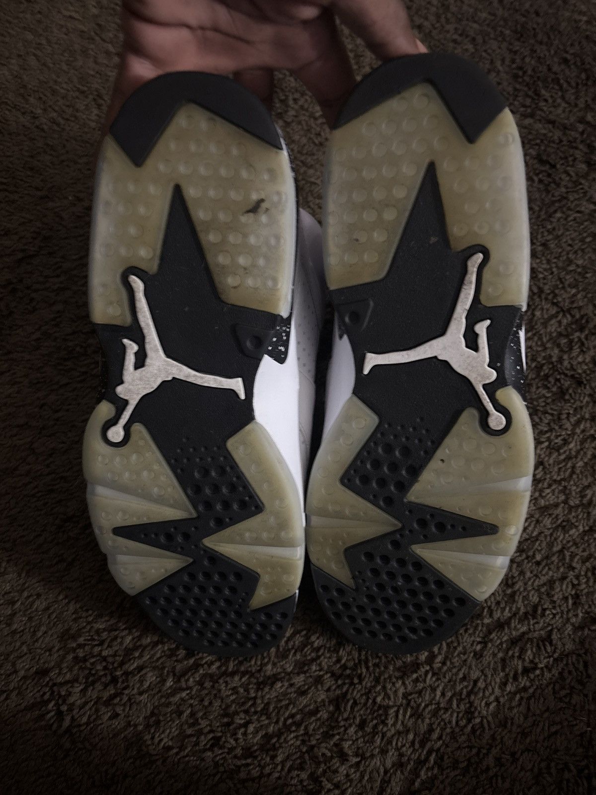 Jordan Brand Air Jordan 6 Reverse Oreos Size US 12.5 / EU 45-46 - 5 Thumbnail