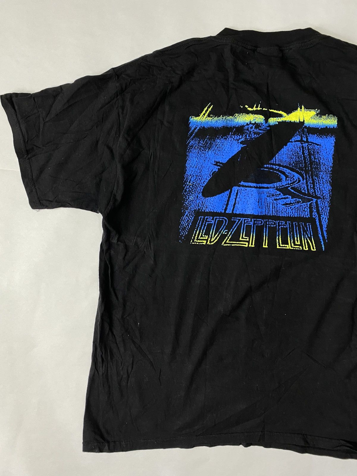 Vintage LED ZEPPELIN 1995 VINTAGE TEE. Size US XL / EU 56 / 4 - 3 Thumbnail