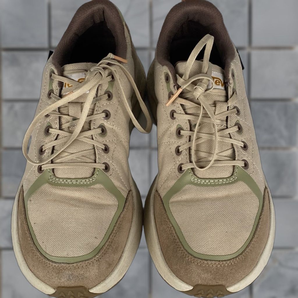 Teva Teva Ellwood Womens Sneakers Travel/Trail 9.5 Beige Athletic Slip Resistant Lightweight Comfort Walking Hiking Shoes Womens Size US 8 / IT 38 - 1 Thumbnail