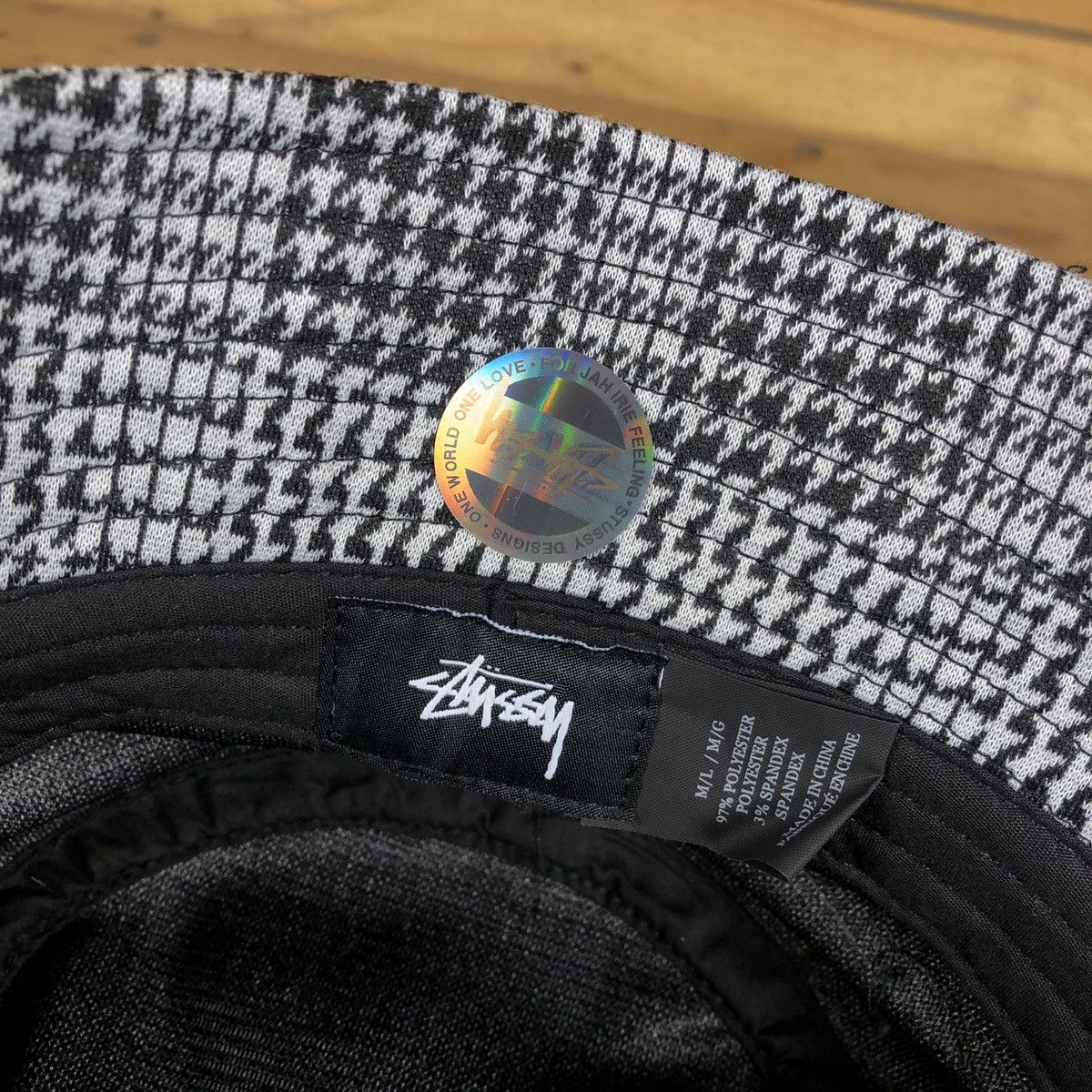 Stussy × Vintage Stussy Lola Plaid Knit Bucket Size ONE SIZE - 3 Thumbnail