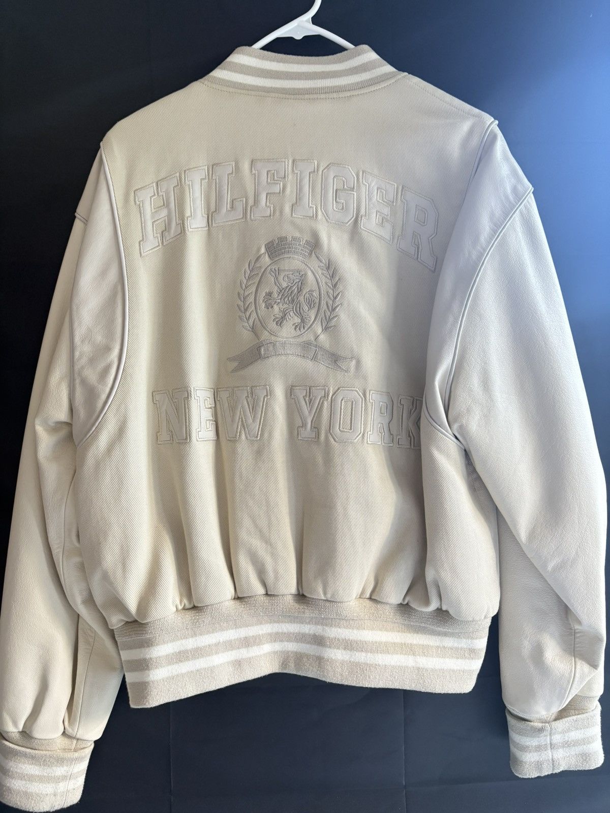 Tommy Hilfiger Tommy Hilfiger varisty crest jacket Size US M / EU 48-50 / 2 - 1 Thumbnail