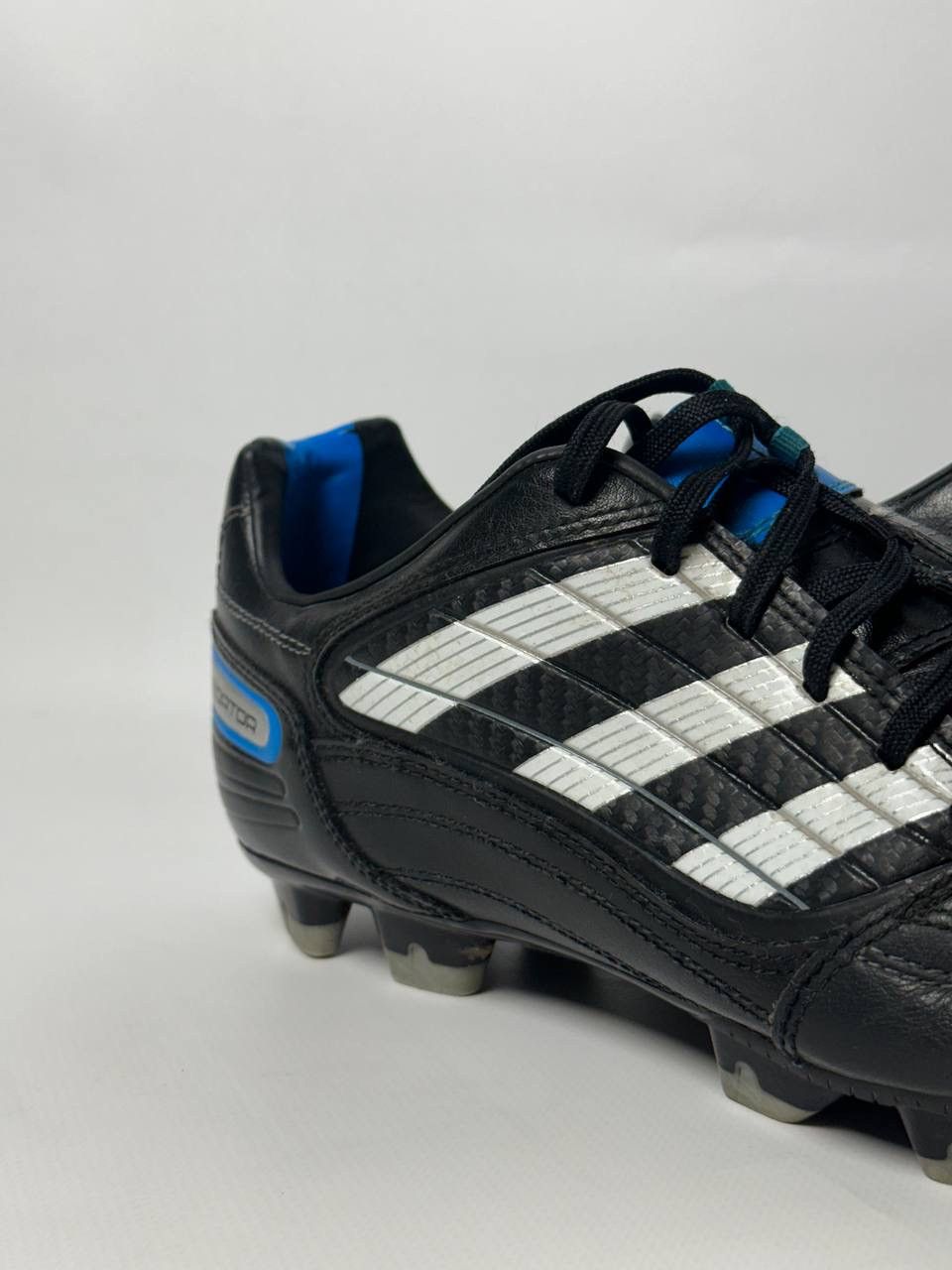 Adidas Adidas Predator Absolion FG 2010 Football Shoes Size US 10.5 / EU 43-44 - 2 Thumbnail