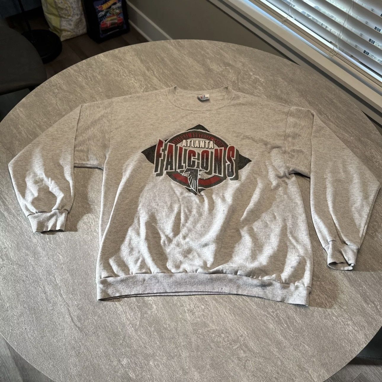 TEE JAYS × Vintage Vintage Tee Jays Label - 1998 ATLANTA FALCONS NFL Sweatshirt Size US XL / EU 56 / 4 - 1 Thumbnail