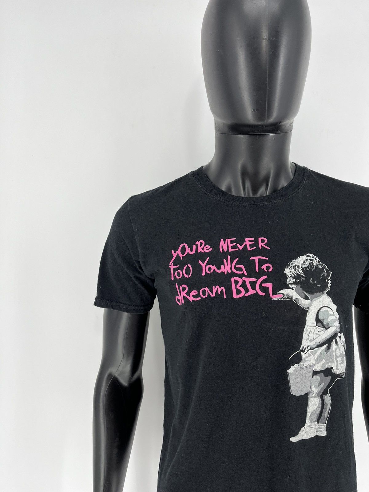 Eleven Paris Brandalised Eleven Paris Youre Never Too Young To Dream Big Size US M / EU 48-50 / 2 - 8 Thumbnail