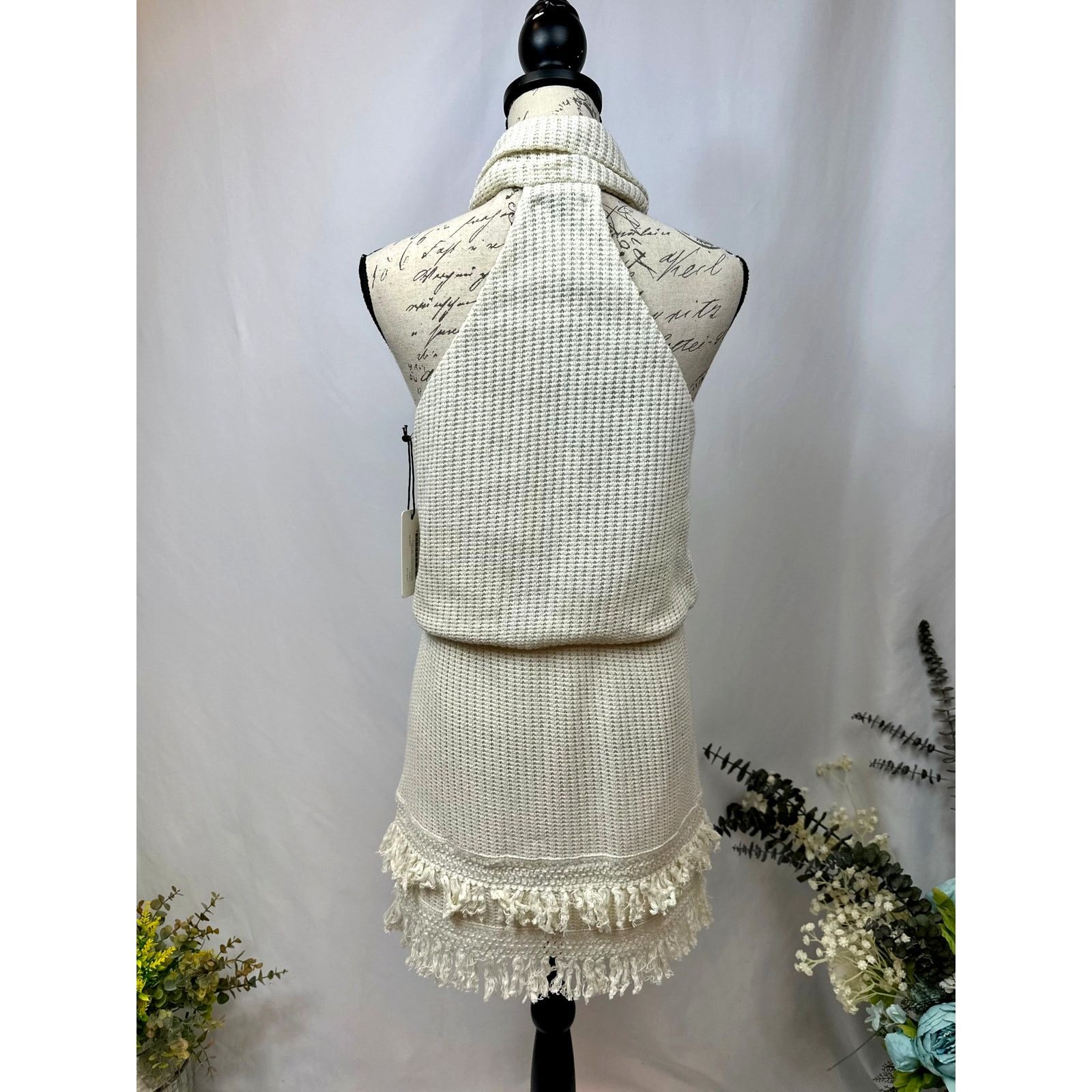 Saylor Saylor Rosario Halter Knit Fringe Dress in Ecru M Size M / US 6-8 / IT 42-44 - 14 Thumbnail