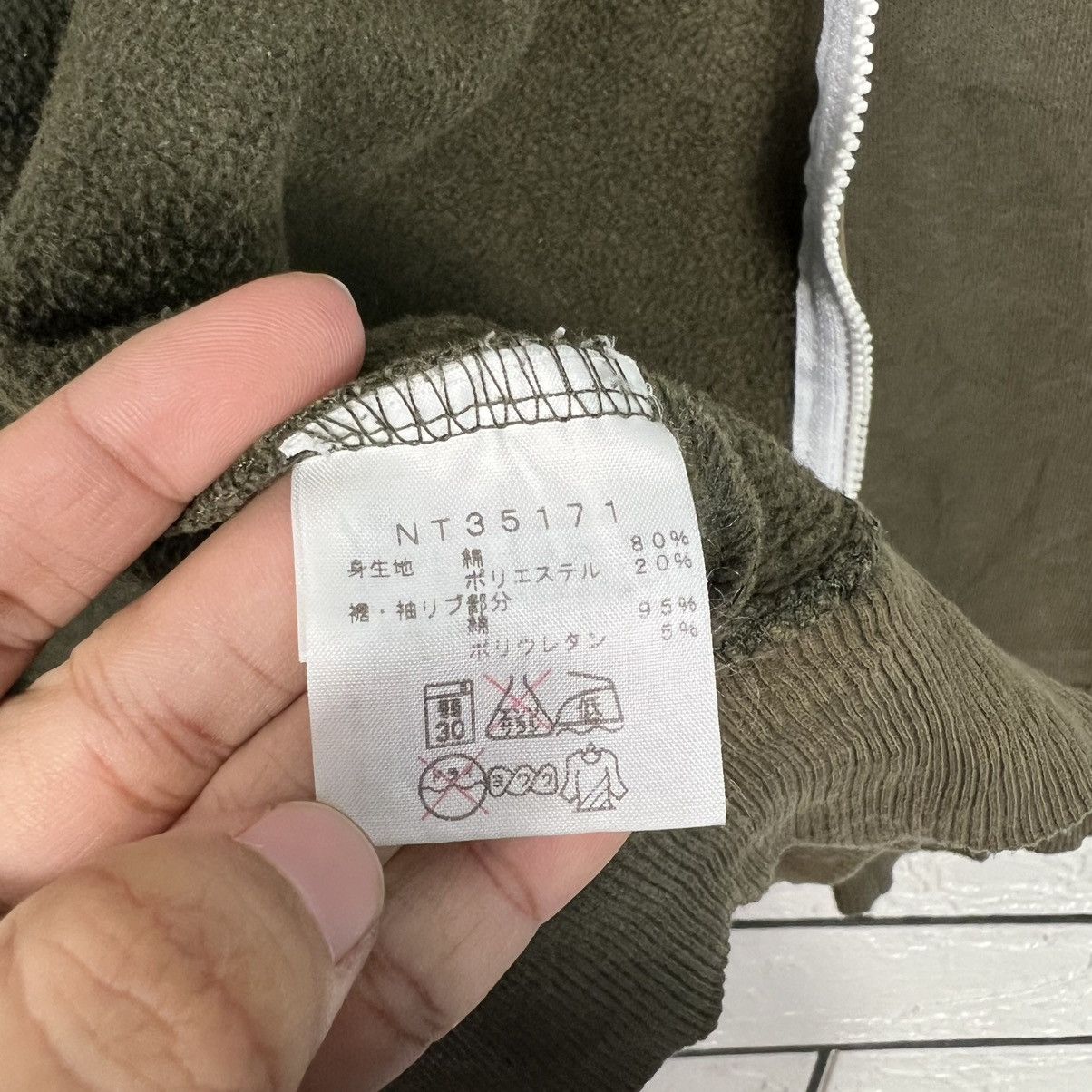The North Face THE NORTH FACE Embroidered Logo Zipper Hoodies #4259-C194 Size US S / EU 44-46 / 1 - 16 Thumbnail