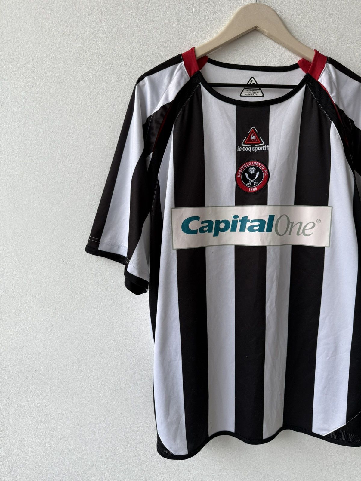 Le Coq Sportif × Vintage Le Coq Sportif Sheffield United 2005/2006 Away Jersey Size US L / EU 52-54 / 3 - 5 Thumbnail