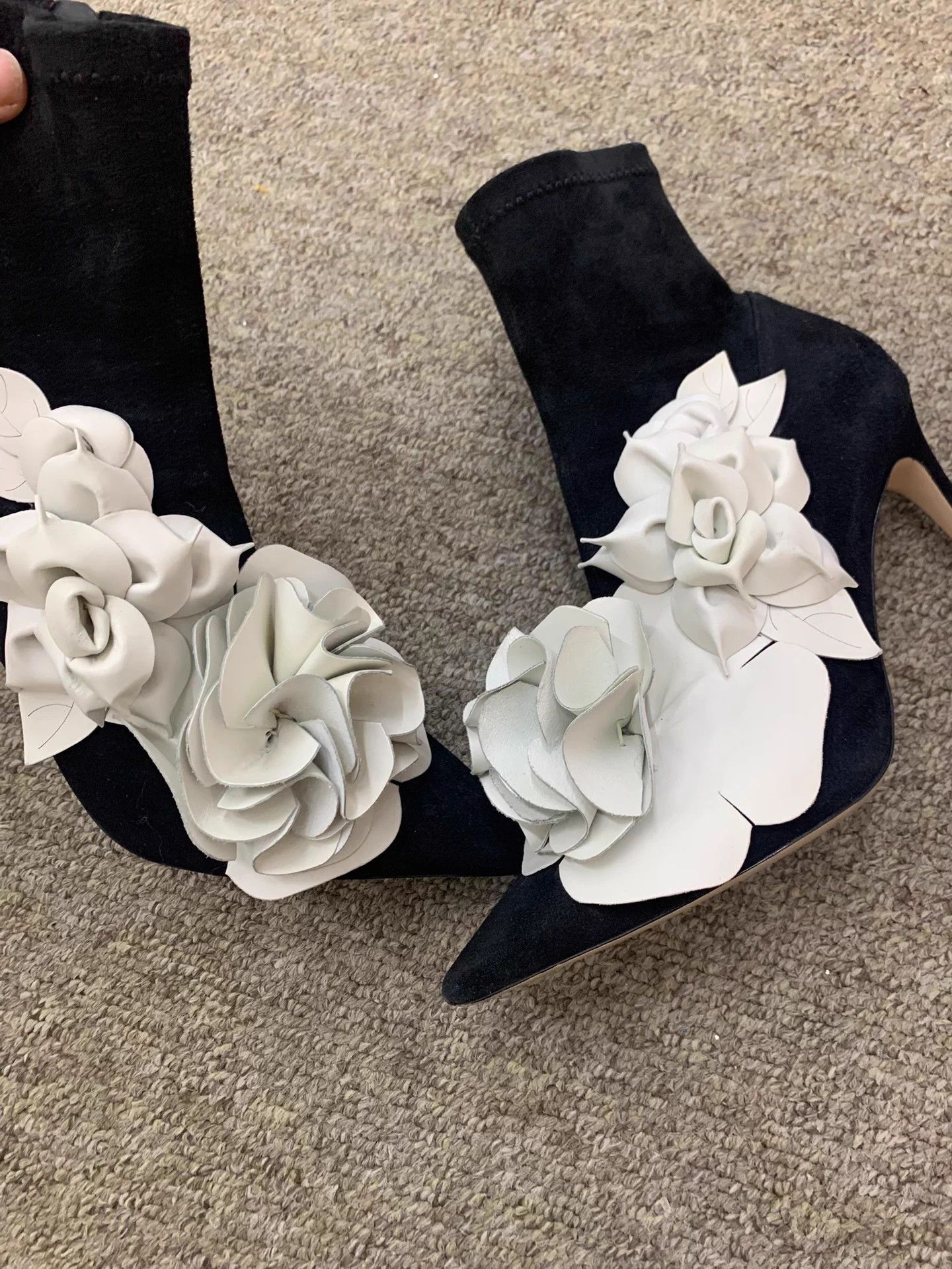 Sophia Webster Sophia Webster Black White Floral Heeled Boots 37 Size US 6 / IT 36 - 2 Thumbnail