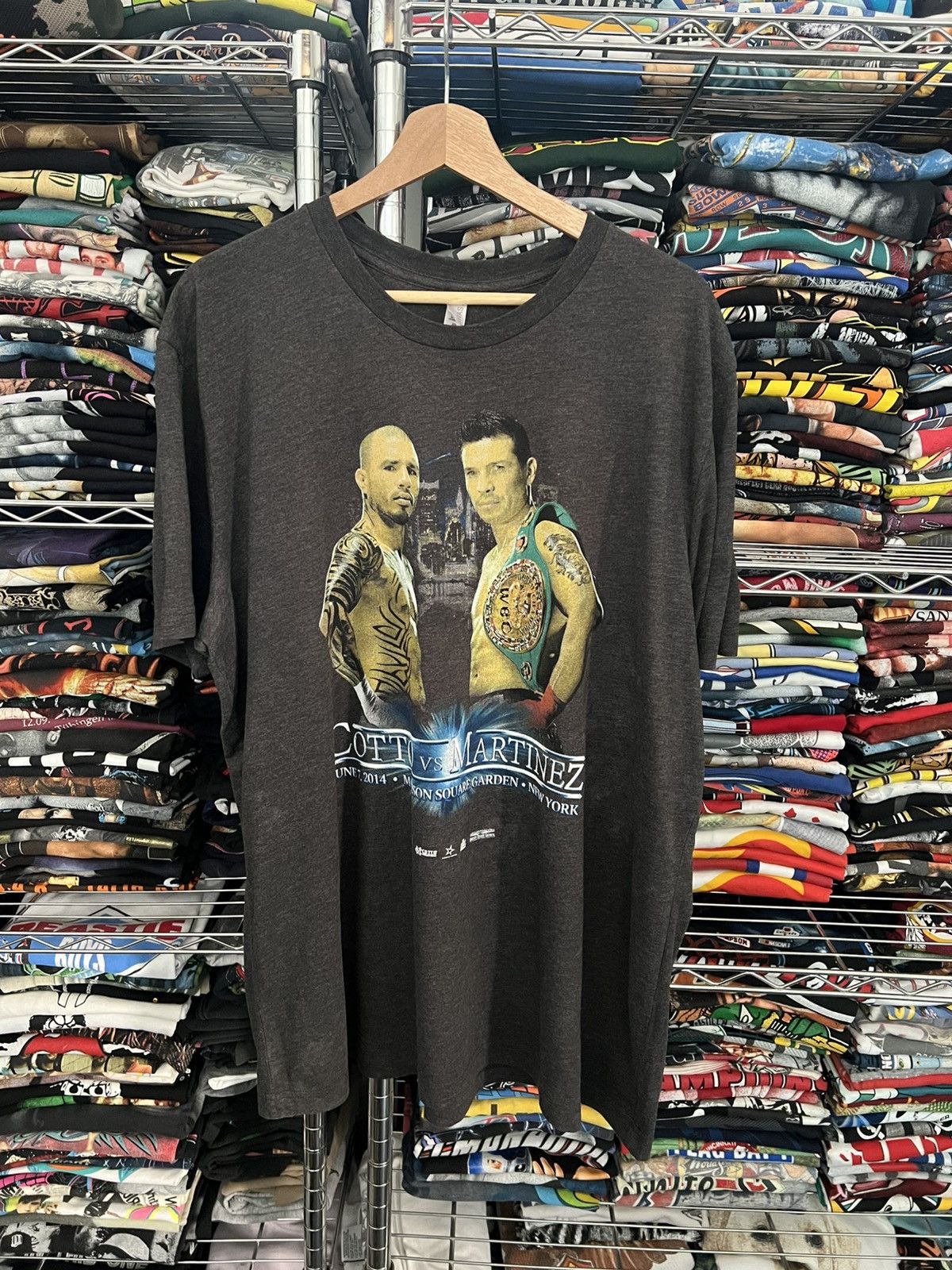 Canvas 2014 Miguel Cotto vs Martinez Boxing Promo Tee Size US XXL / EU 58 / 5 - 1 Thumbnail