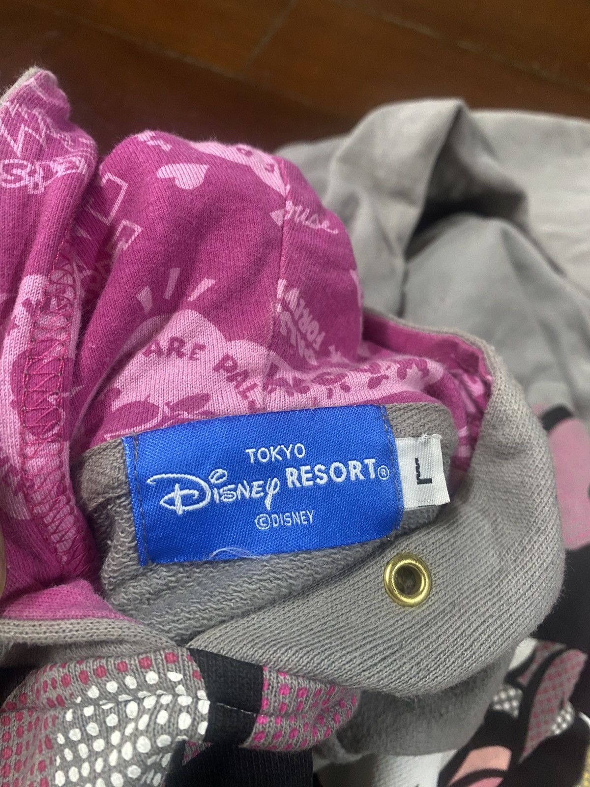 Disney Rare minnie mouse Disney tokyo resort Hoodie OG Size US L / EU 52-54 / 3 - 11 Thumbnail