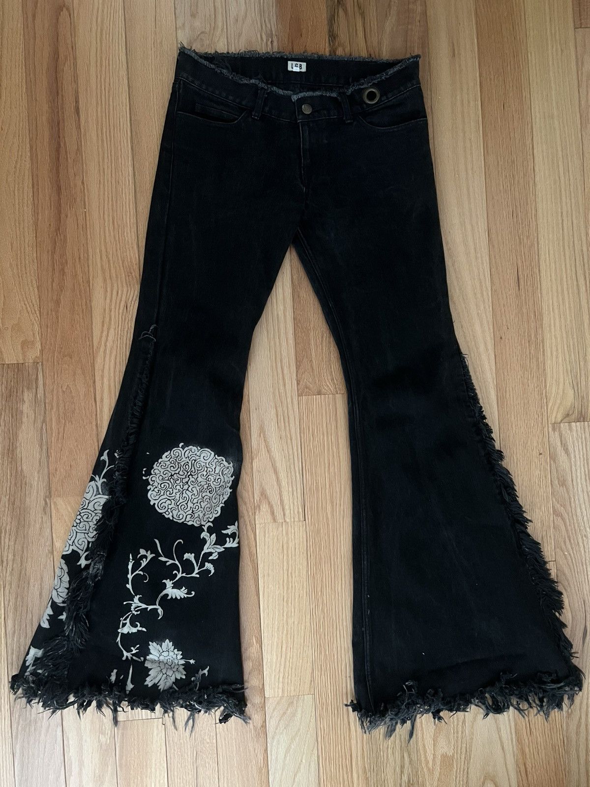 Le Grande Bleu (L.G.B.) 1 of 2 LGB Floral Fringe Crow Jeans Size US 28 / EU 44 - 2 Thumbnail