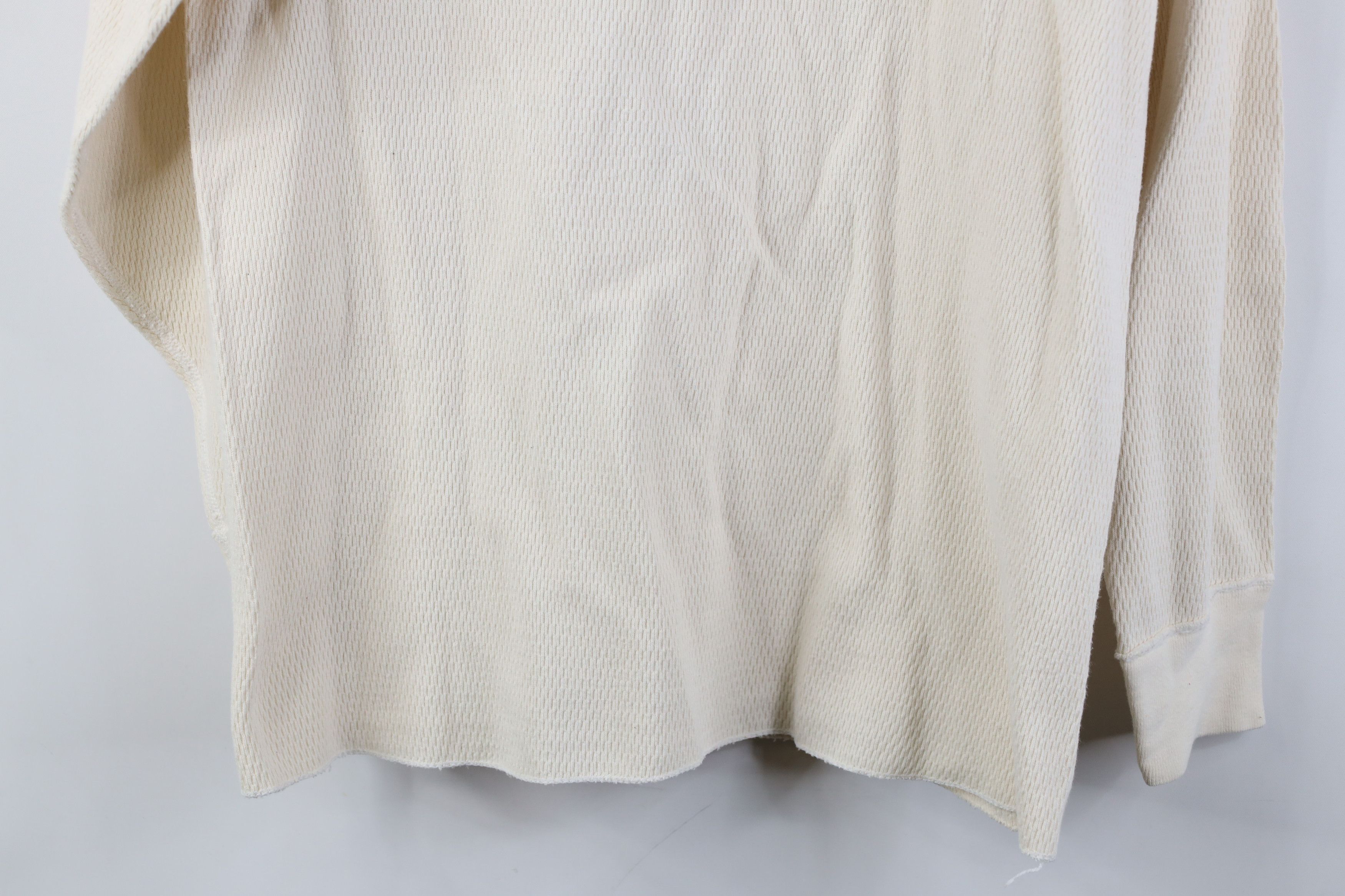 Vintage Vintage 70s Streetwear Waffle Knit Long Sleeve T-Shirt USA Size US XL / EU 56 / 4 - 13 Thumbnail