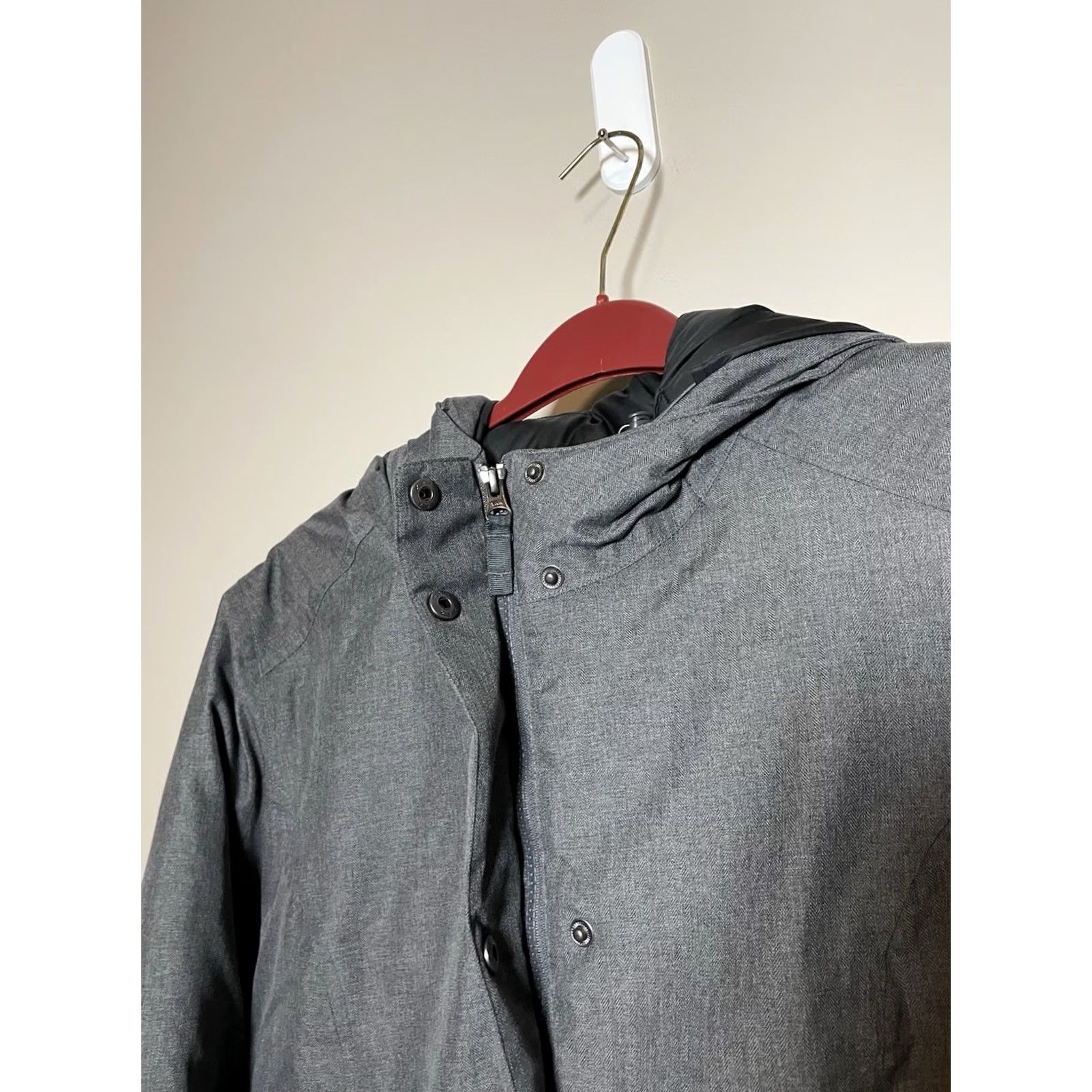 Eddie Bauer Eddie Bauer Weatheredge Goose Down Parka Women’s Jacket Parka Weatheredge Grey L Womens Type Jacket Winter Regular Size Large Gray Size L / US 10 / IT 46 - 2 Thumbnail