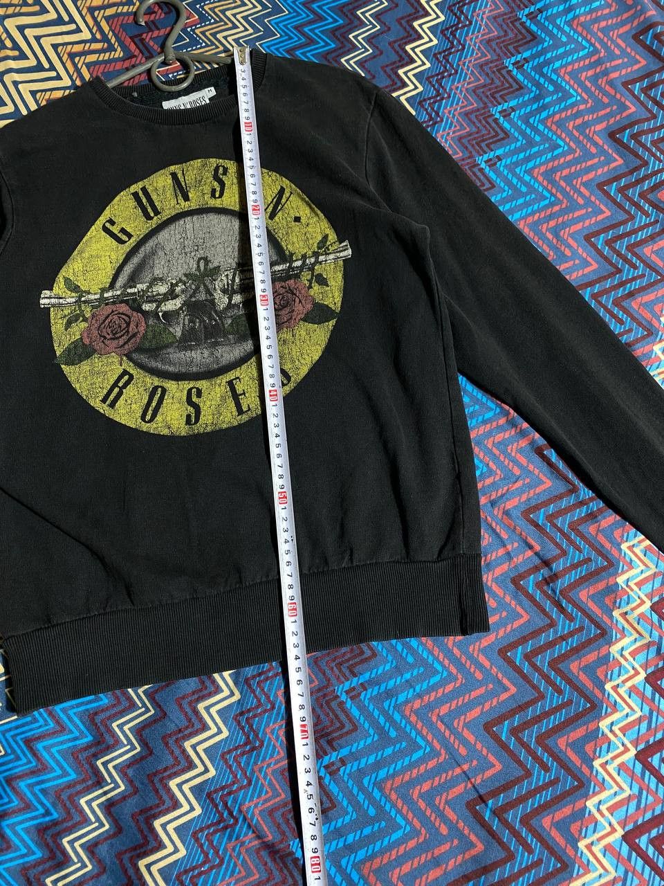 Guns N' Roses × Vintage Guns N Roses 2012 vintage sweatshirt size M boxy fit Size US M / EU 48-50 / 2 - 11 Thumbnail