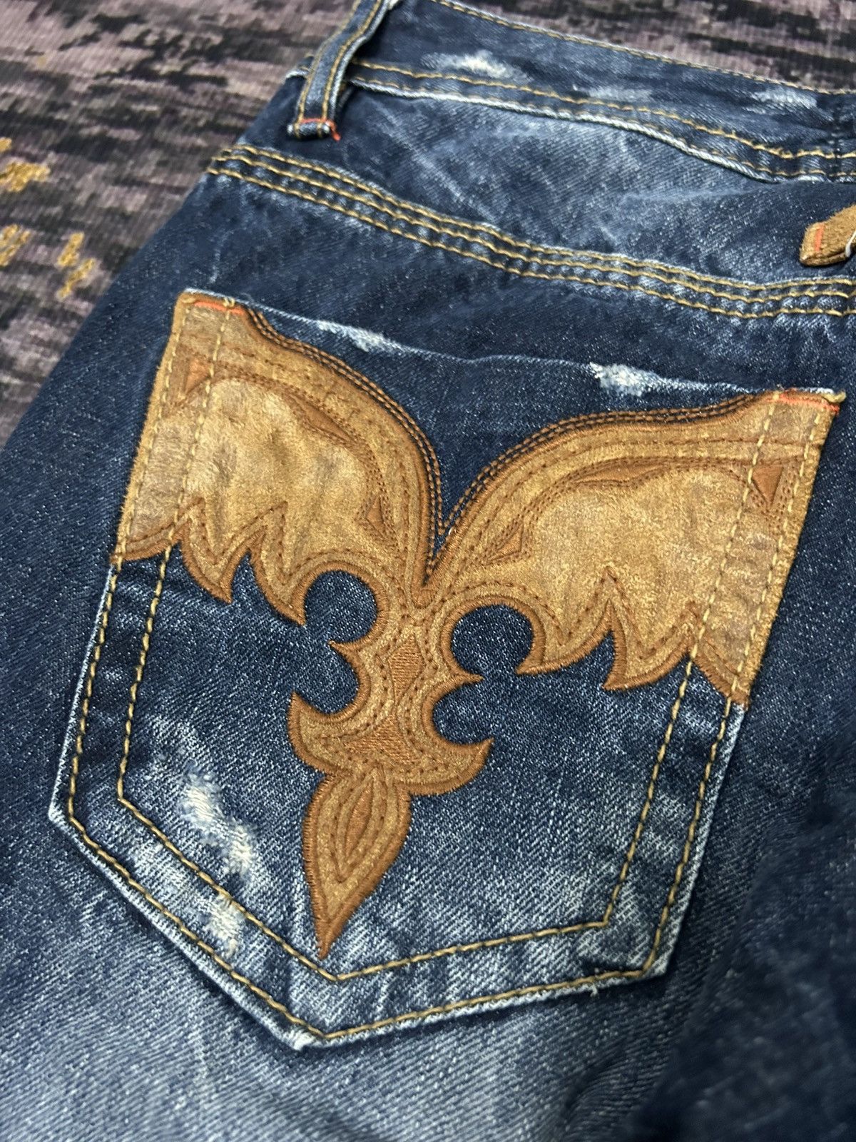 Tornado Mart Lolita Mud Clawmark Leather Pocket Back Flare Jeans Size US 30 / EU 46 - 7 Thumbnail