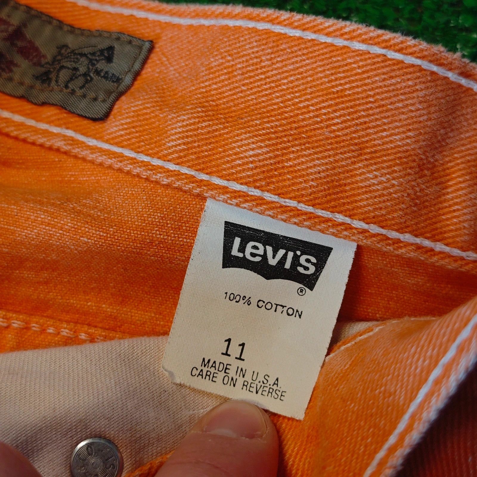 Levi's Vintage Clothing Vintage Levi's 900 Jeans womens 26 Orange 90s drip rare Size 26" / US 2 / IT 38 - 8 Thumbnail