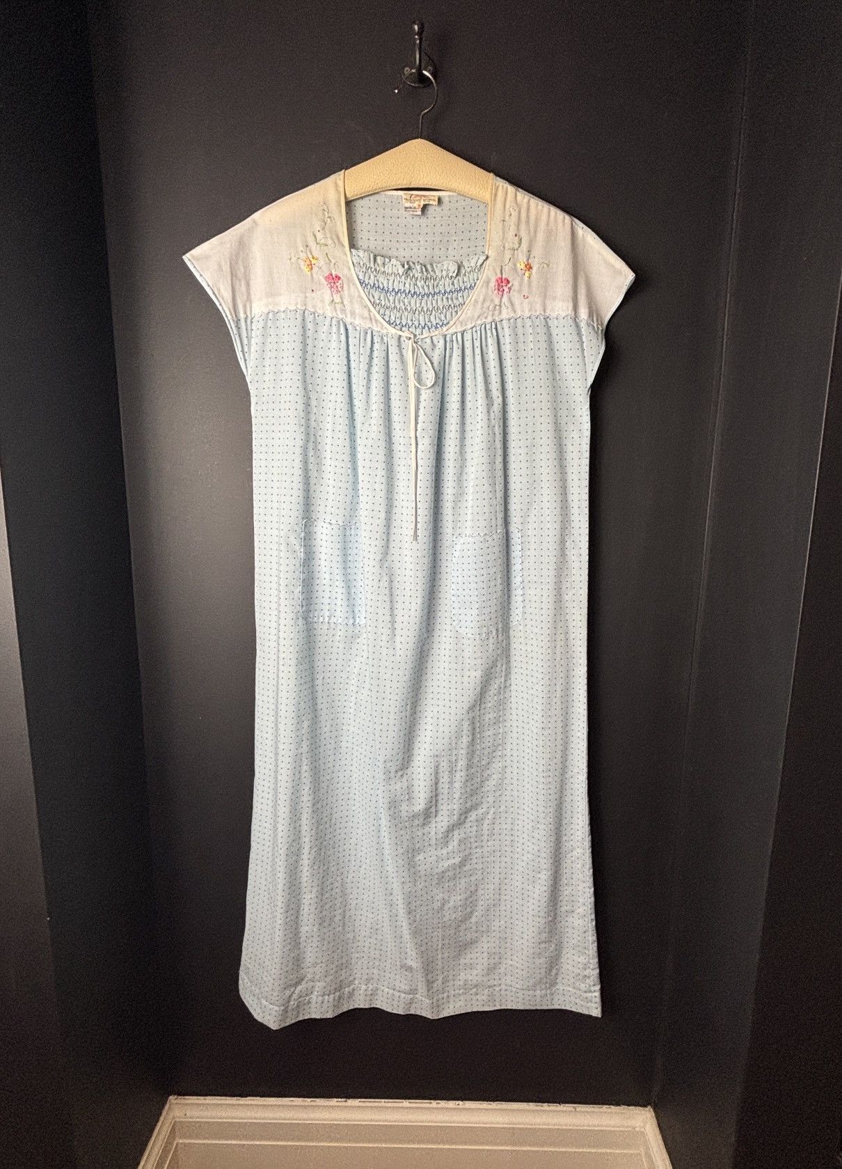 Vintage Vintage Nightgown Sleep Dress Slip Dress 1970s Sleeveless Size S / US 4 / IT 40 - 1 Thumbnail