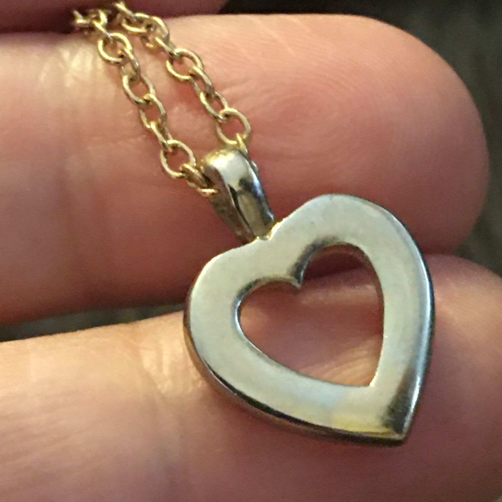 Vintage Vintage red stone heart pendant on gold chain Size ONE SIZE - 7 Thumbnail