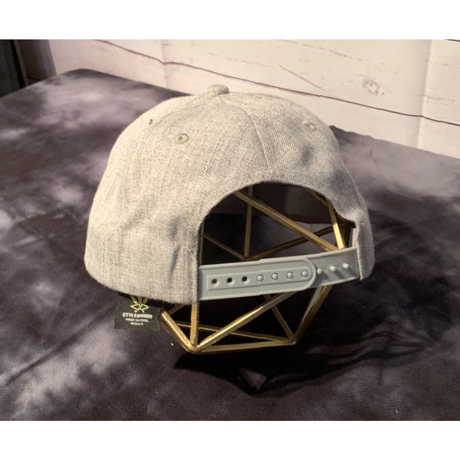 Vintage Wynn Headwear Baseball Cap Heather Gray Flat Bill Adjustable Weed Theme Cap Mens Adjustable Gray 420 Pride Baseball Cap Size ONE SIZE - 6 Thumbnail