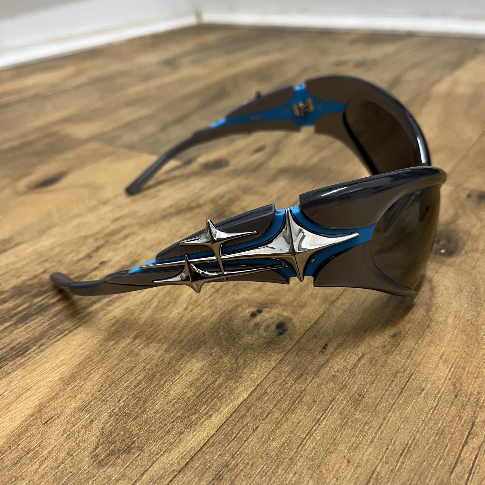 Gentle Monster GENTLE MONSTER x Thug Club 'BOLD' Sunglasses Size ONE SIZE - 4 Thumbnail