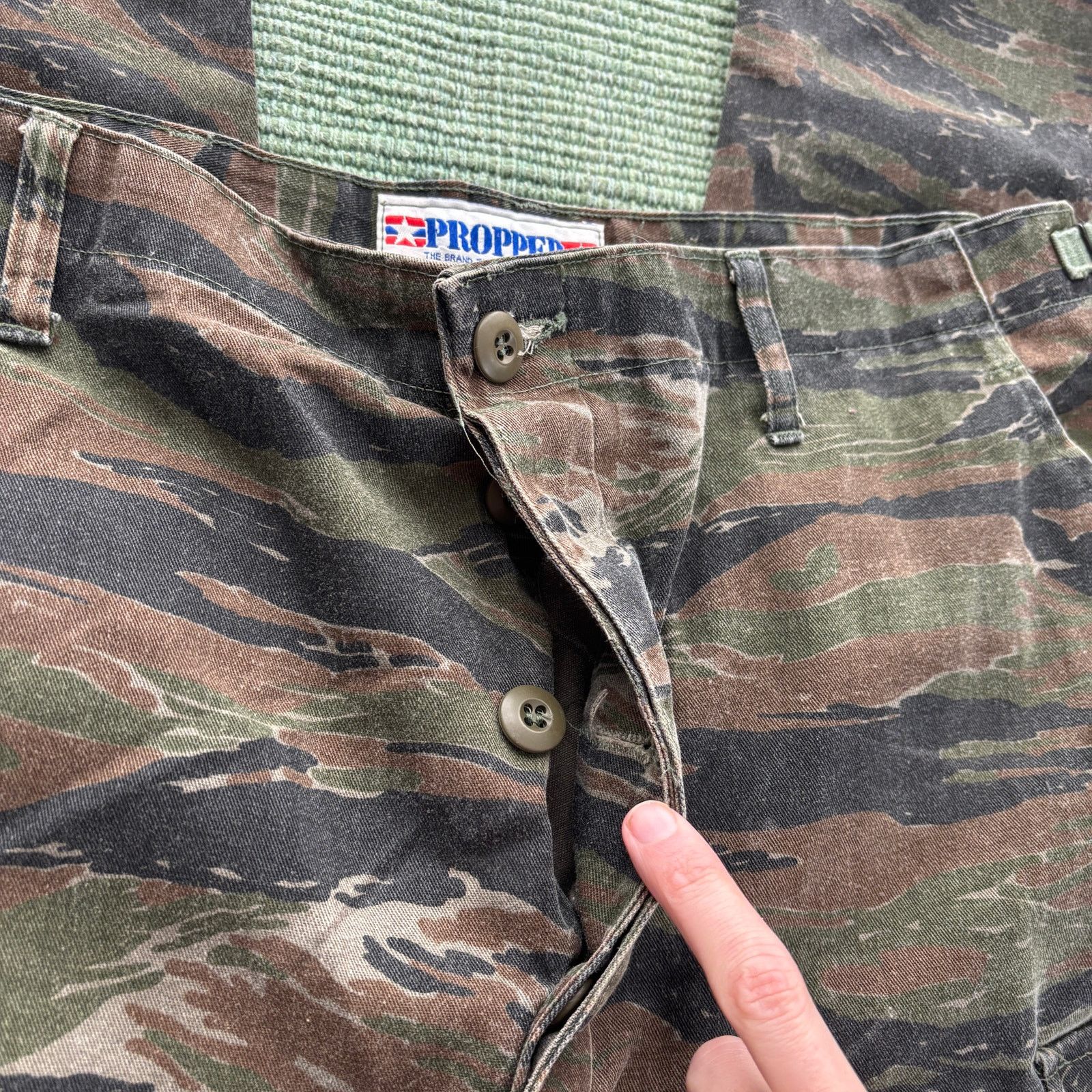 Propper × Vintage Vintage Military Tiger Stripe Cotton Pants Propper Brand L Size US 35 - 2 Thumbnail
