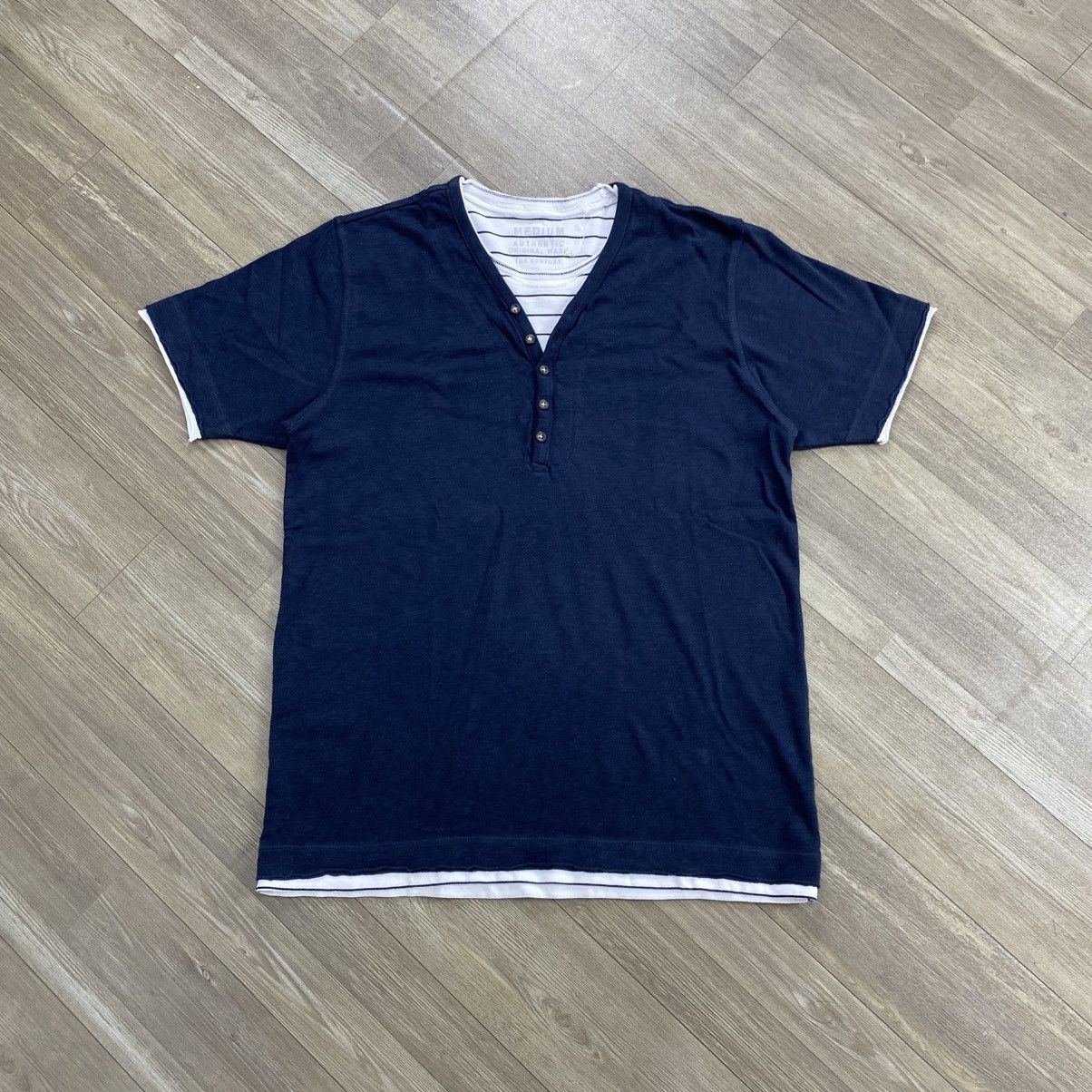 Uniqlo 90s Vintage Uniqlo Double Layers Gothic Grunge Goa Lgb Tee Size US M / EU 48-50 / 2 - 1 Thumbnail