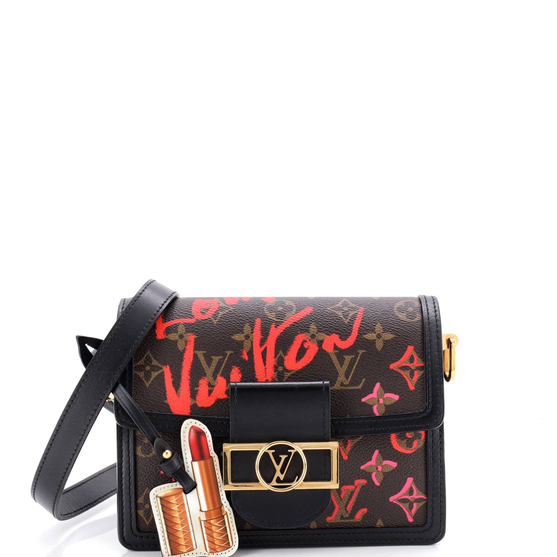 Louis Vuitton Dauphine Shoulder Bag Size ONE SIZE - 1 Thumbnail