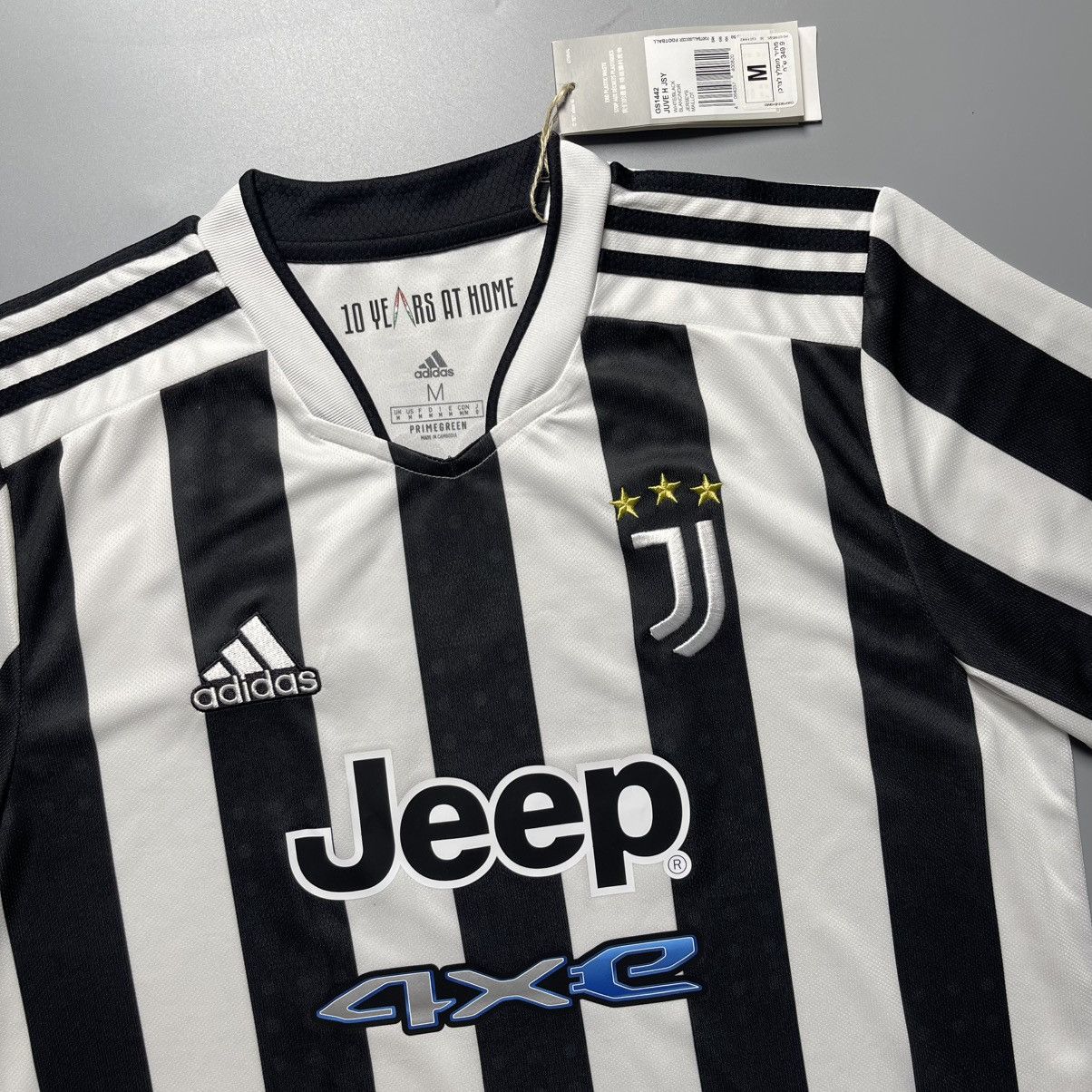 Adidas × Vintage JUVENTUS ADIDAS 2021/2022 FOOTBALL HOME JERSEY #7 RONALDO Size US M / EU 48-50 / 2 - 4 Thumbnail