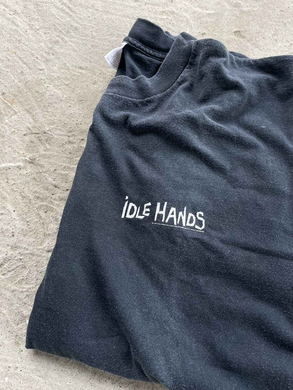 Vintage Rare 1999 Idle Hands Horror Movie Promo Faded T Shirt Size US L / EU 52-54 / 3 - 9 Thumbnail