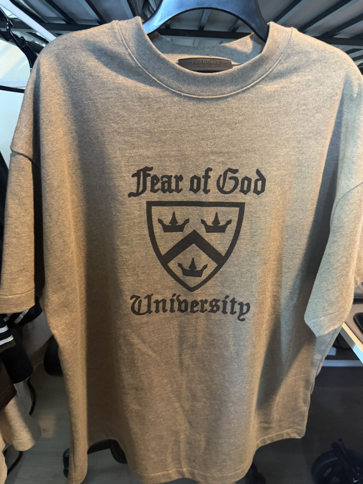 Essentials Fear of God Essentials grey crewneck ss Size US XS / EU 42 / 0 - 1 Thumbnail