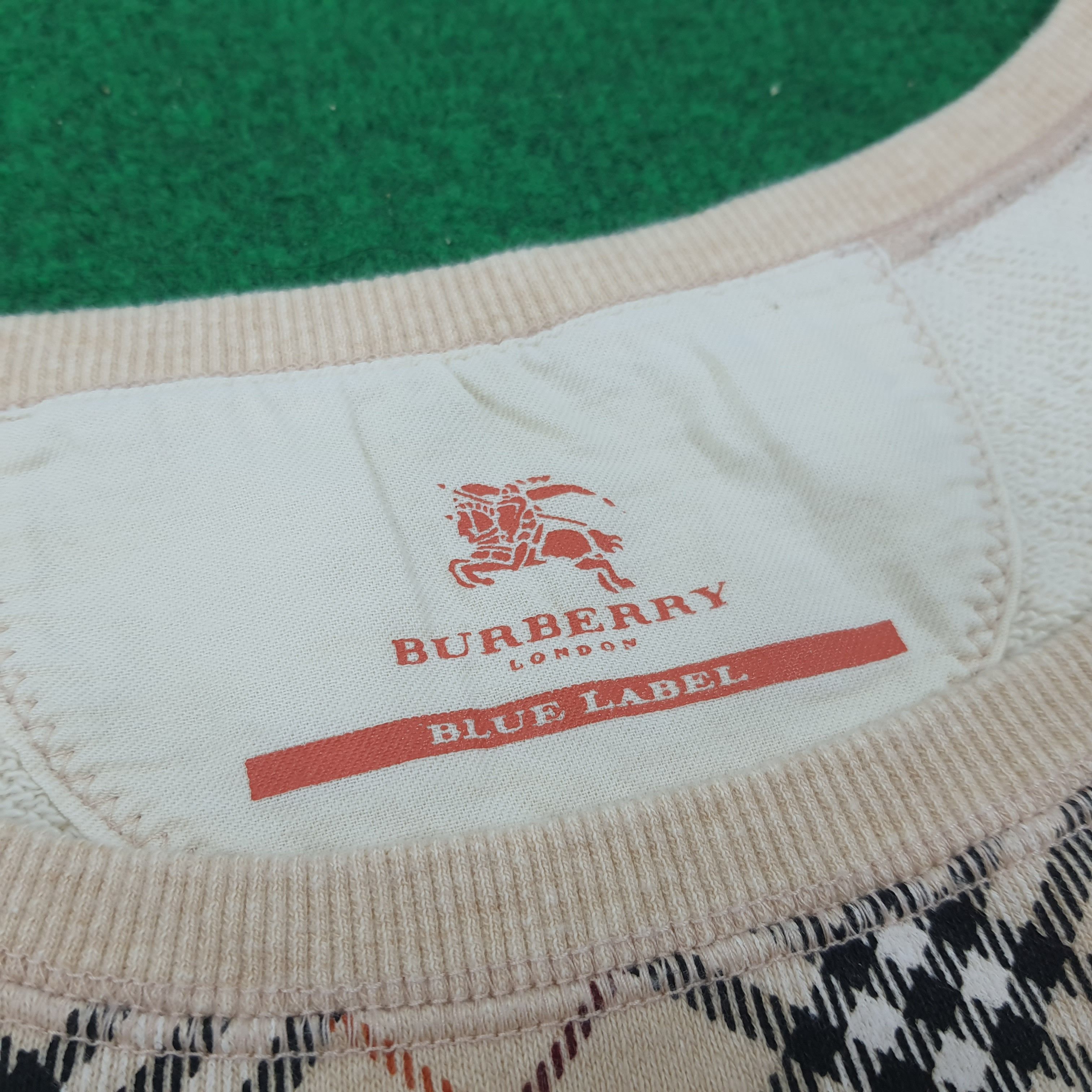 Burberry × Vintage Vintage Burberry London Blue Label Noca Check Crop Top Size XS / US 0-2 / IT 36-38 - 4 Thumbnail