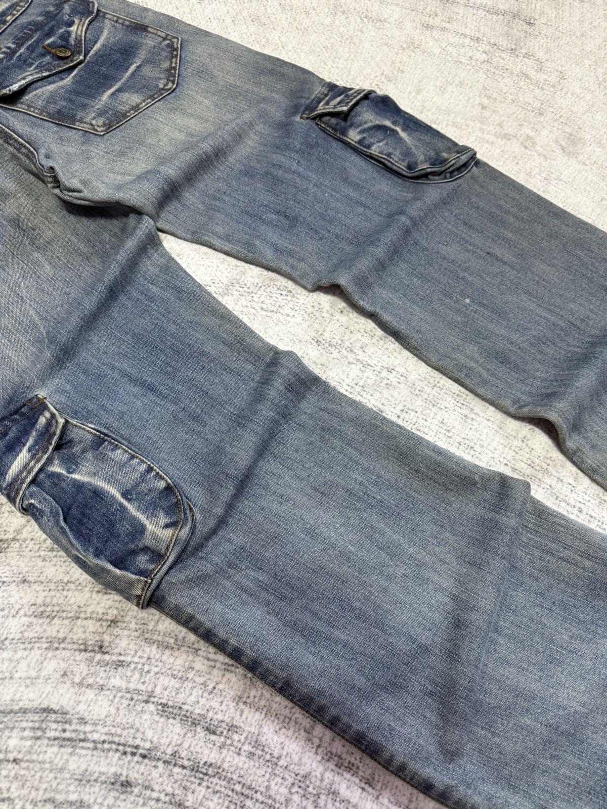 LOWBOX × Le Grande Bleu (L.G.B.) × Tete Homme Bbong San Japan Asymmetrical Cargo Pocket Flared Jeans Size US 30 / EU 46 - 16 Thumbnail