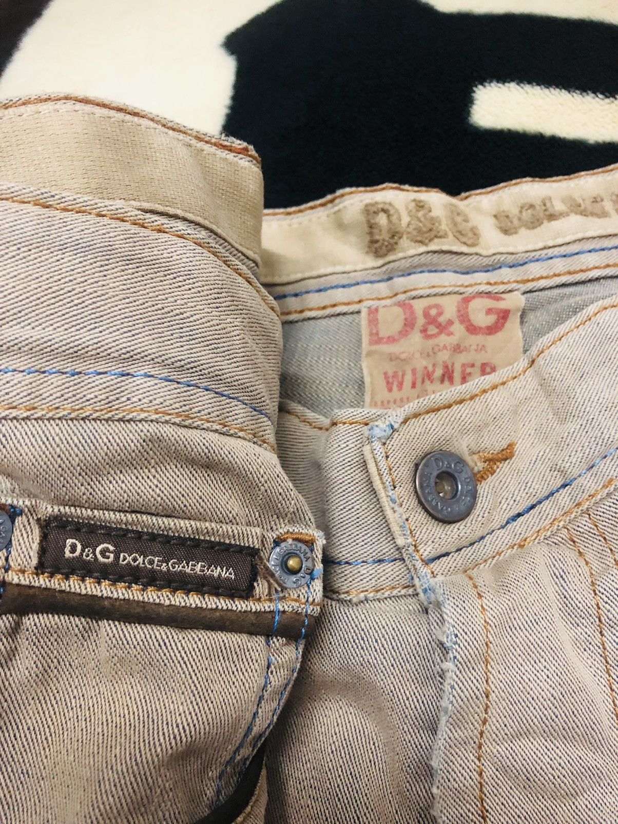 Dolce & Gabbana Distressed Dolce & Gabbana jeans Size US 40 / EU 56 - 12 Thumbnail