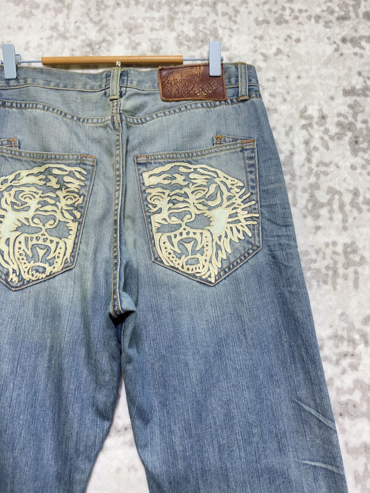 Ed Hardy Vintage Ed Hardy Claw Mark Distress Patch Back Pocket Denim Size US 32 / EU 48 - 10 Thumbnail