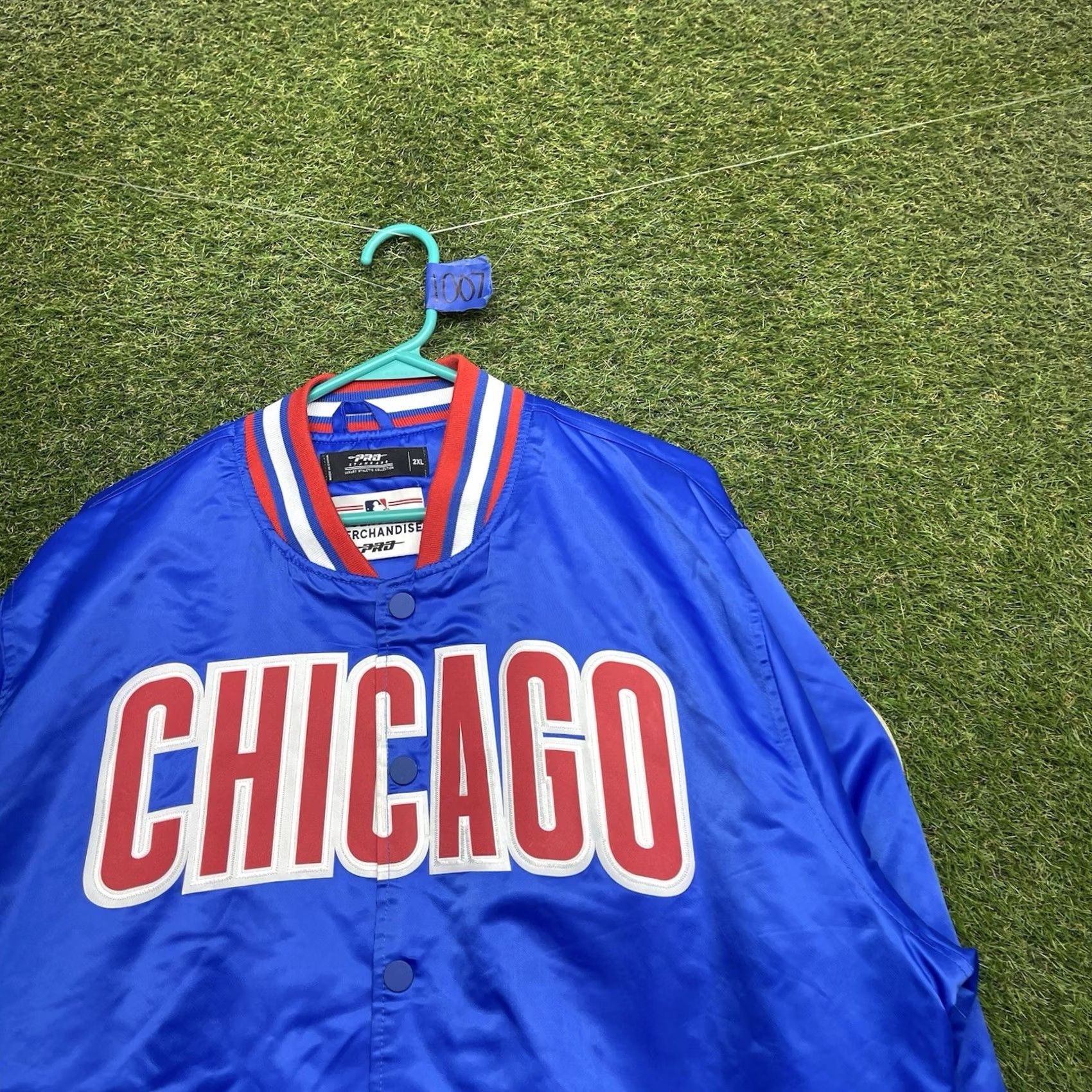 Pro Standard Chicago Cubs Satin Jacket Mens 2XL Pro Standard Blue Snap Up Spellout Varsity Bomber Jacket Blue Cubs Mens 2XL Satin Jacket Pro Standard Vintage No Size US XXL / EU 58 / 5 - 2 Thumbnail