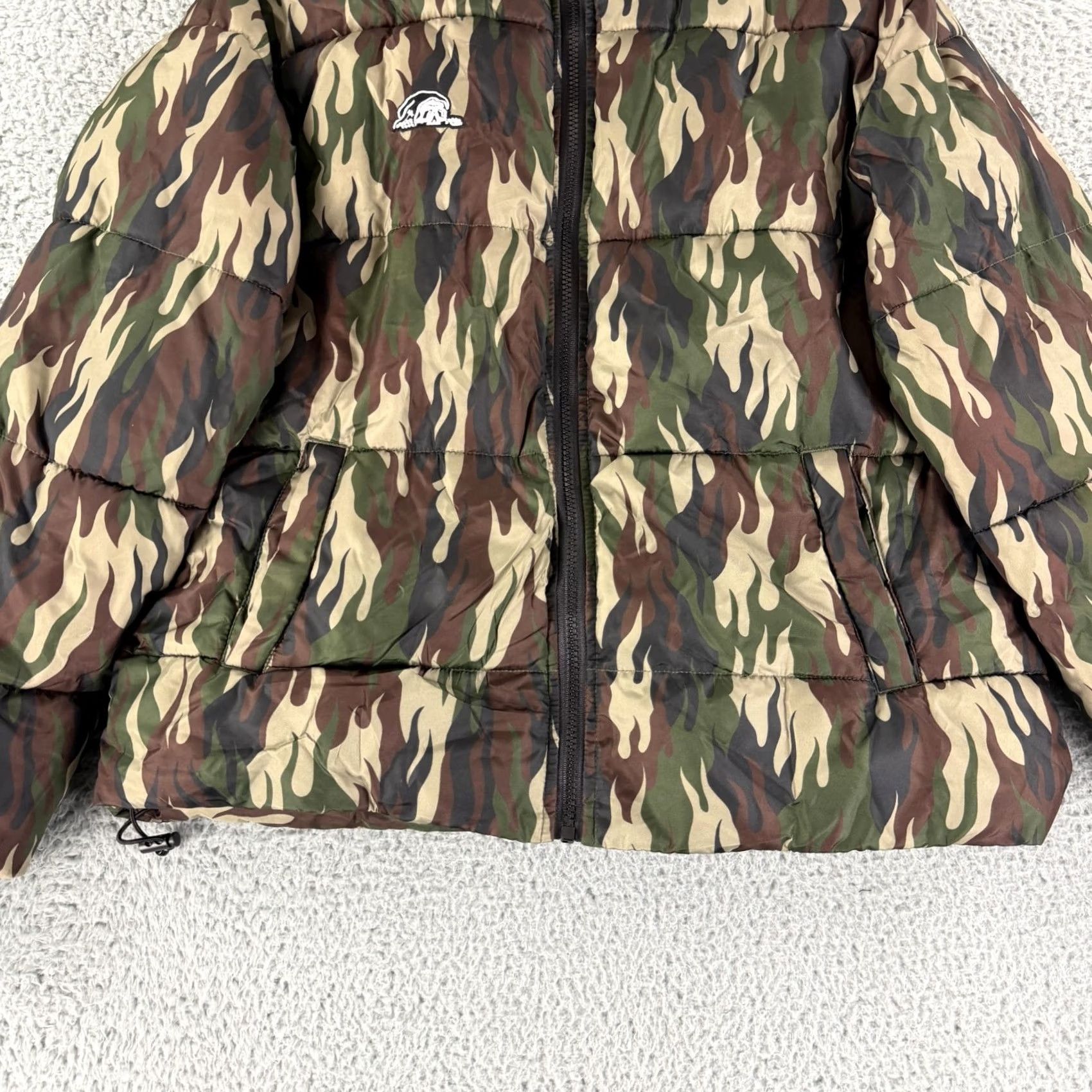 Vintage Lurking Class by Sketchy Tank Flame Thorn Camo Puffer Jacket Womens Small Green Size S / US 4 / IT 40 - 5 Thumbnail