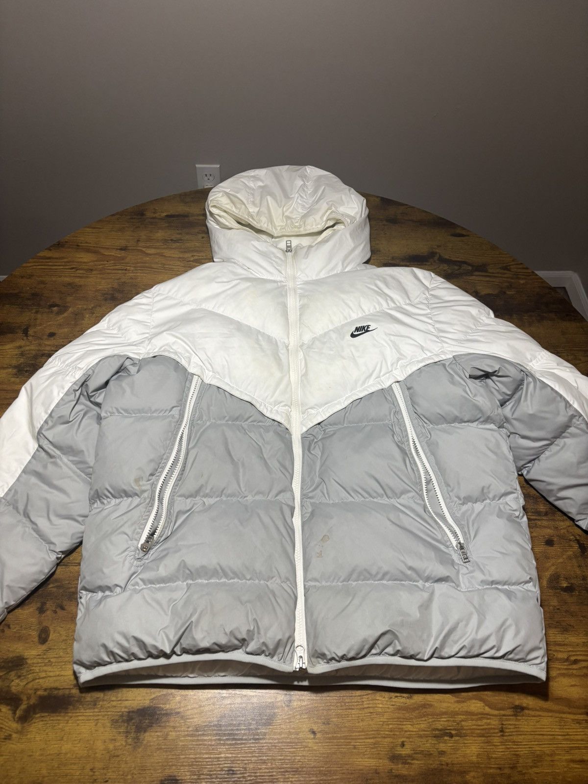 Nike White-grey nike bomber jacket Size US XL / EU 56 / 4 - 1 Thumbnail