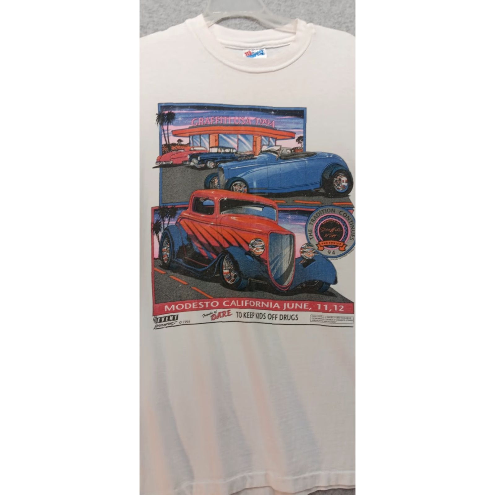 Hanes VINTAGE Graffiti USA 1994 Modesto CA Tee Shirt XL White Hanes Short Sleeve Graphic Tee Mens Size US XL / EU 56 / 4 - 2 Thumbnail