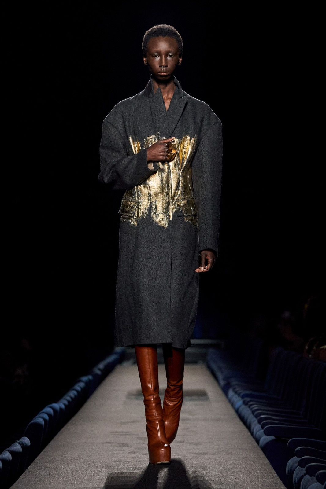 Dries Van Noten Dries Van Noten FW23 Hand Painted Foil Coat Size S / US 4 / IT 40 - 6 Thumbnail