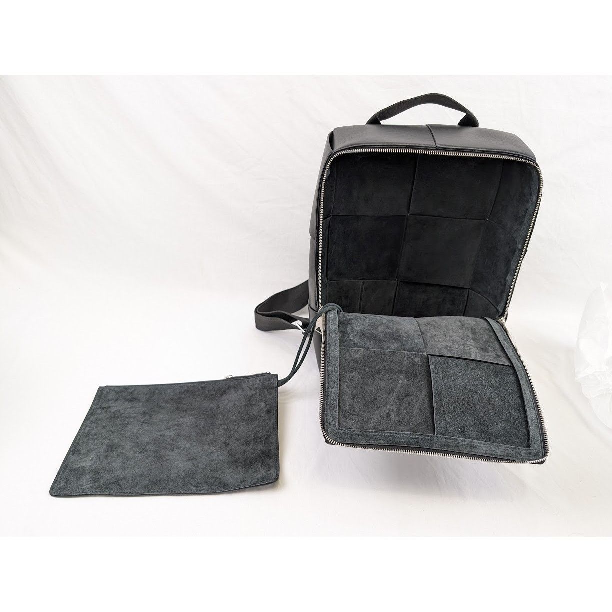 Bottega Veneta o1rshd1 Size: OS / Urban Leather Backpack in Black/Silver Size ONE SIZE - 6 Thumbnail